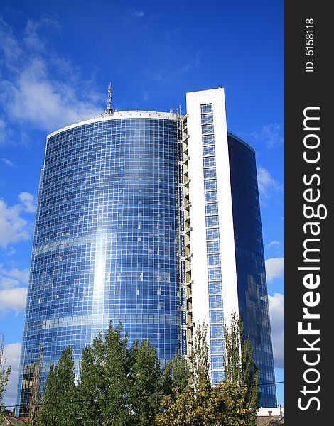 Business-center Parus in the downtown of Kyiv, Ukraine. Business-center Parus in the downtown of Kyiv, Ukraine