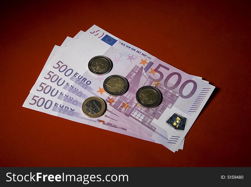 Money on red, two thousand seven euros