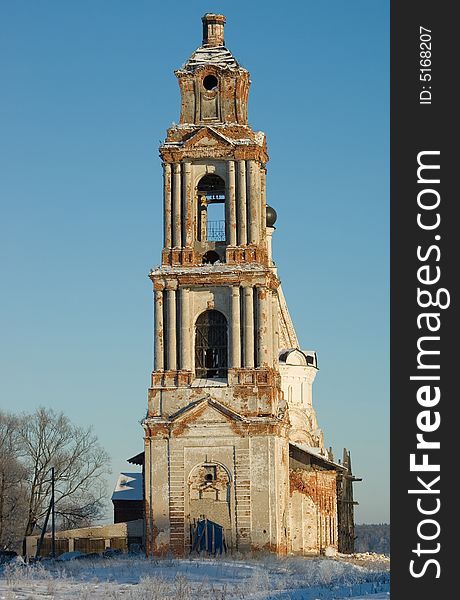 The destruction of a church in the Russian outback . The destruction of a church in the Russian outback ..
