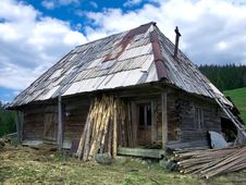 Shepherd Hut In Maramures Royalty Free Stock Images Shepherd Hut In Maramures Royalty Free Stock Images