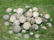 Cannon Balls Royalty Free Stock Photography