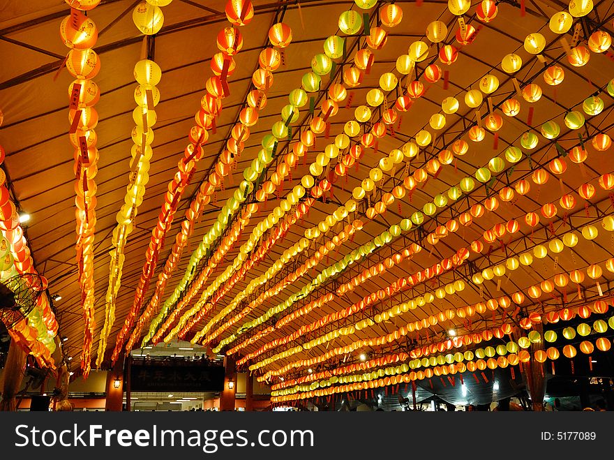 Vesak lightup, Singapore Chinatown, 2008. Vesak lightup, Singapore Chinatown, 2008