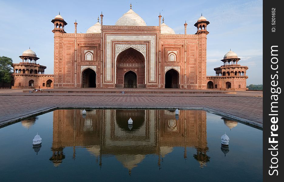 One of the world's most famous architecture: Taj Mahal. One of the world's most famous architecture: Taj Mahal