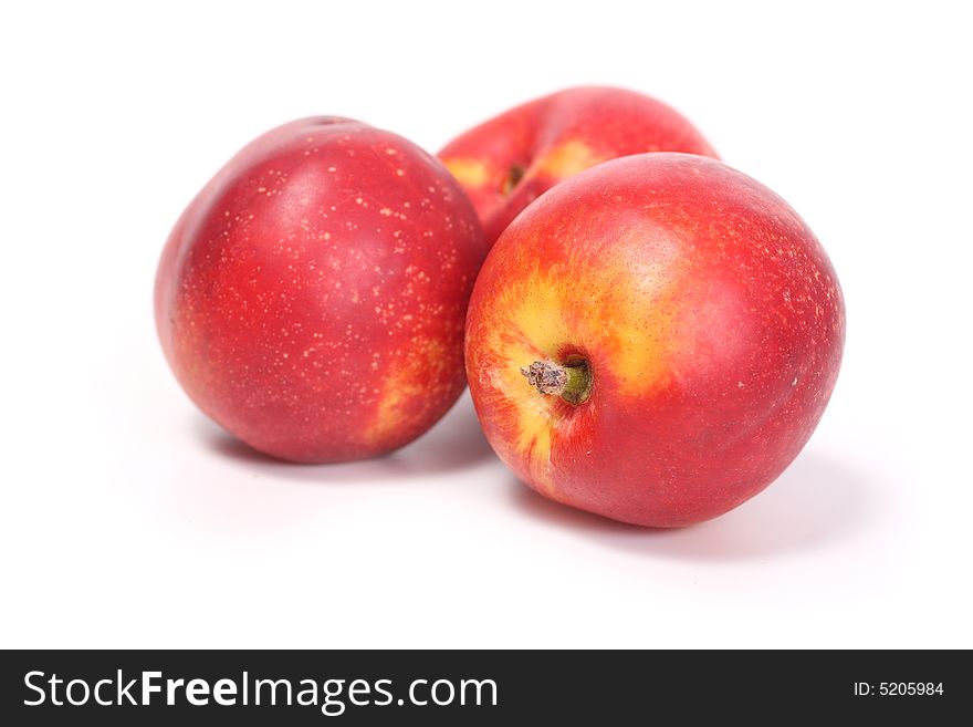 Hybrid, grade of peaches with a smooth thin skin. Hybrid, grade of peaches with a smooth thin skin