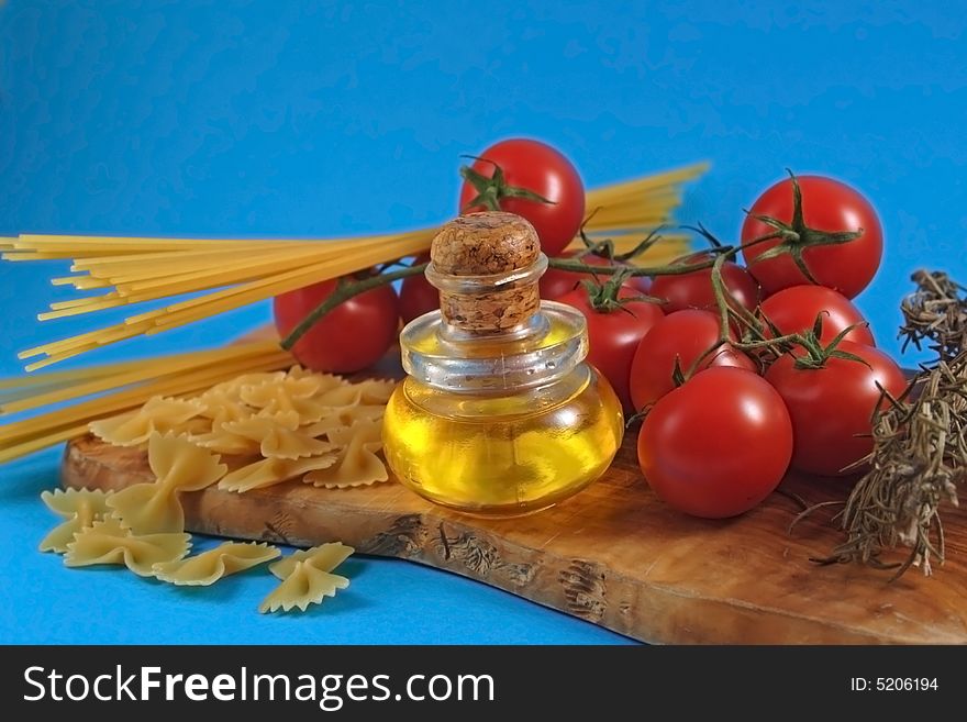 Pastes and tomatos in bunch