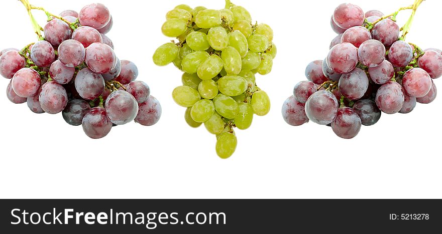 isolated fresh grapes on white background