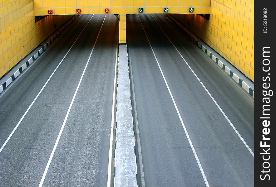 Automobile Tunnel