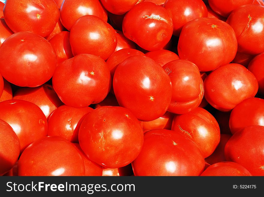 Tomatoes on the summer farmer markets. Tomatoes on the summer farmer markets