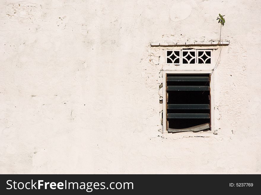 Decayed window and wall