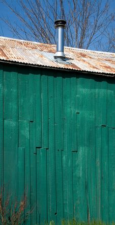 Green Farmhouse Wall Stock Images Green Farmhouse Wall Stock Images