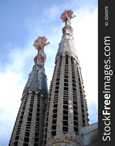 Sagrada Familia, Towers