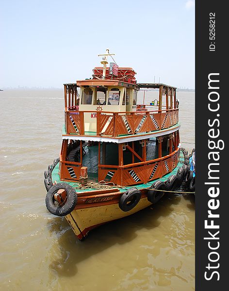 Mumbai Boat
