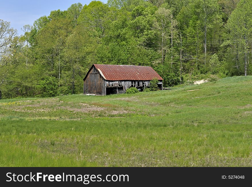 A Broken Down Old Barn in Kentucky Countryside