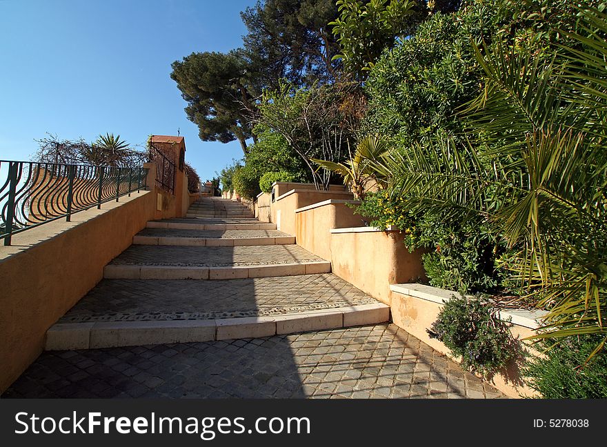 Walkway in the south of france, sunny morning