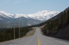 Rocky Mountain And Highway Royalty Free Stock Photos