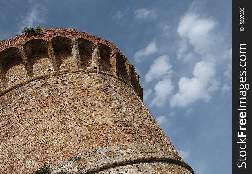 Beautiful image of the old tower of S.Gimignano - Tuscany