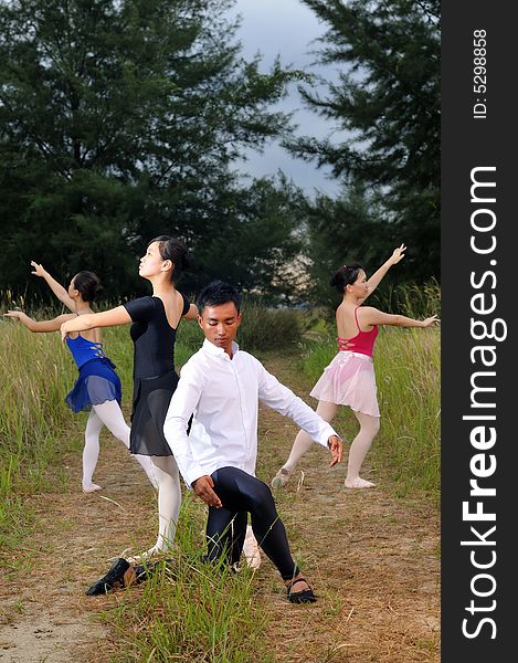 Ballerinas performing in the outdoor. Ballerinas performing in the outdoor