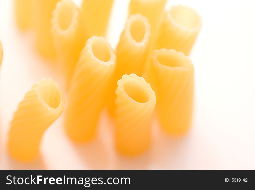Composition of yellow macaroni (tubule)