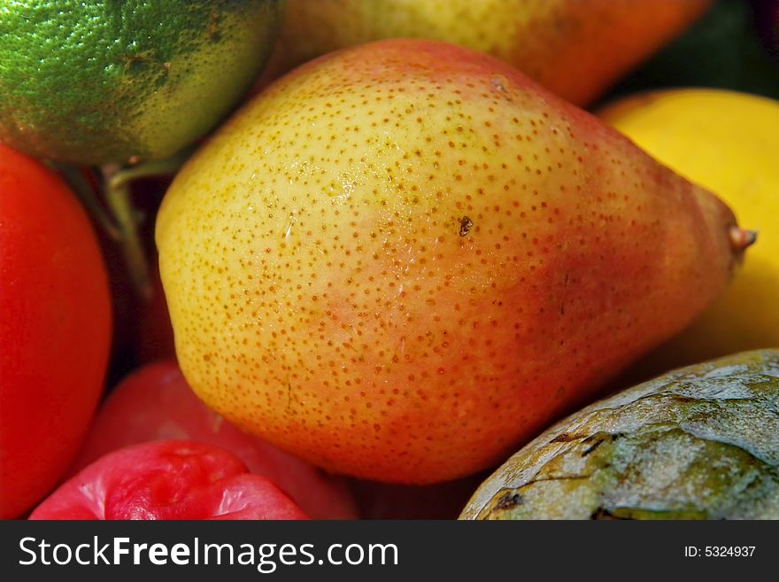 Peas & colorful fruits