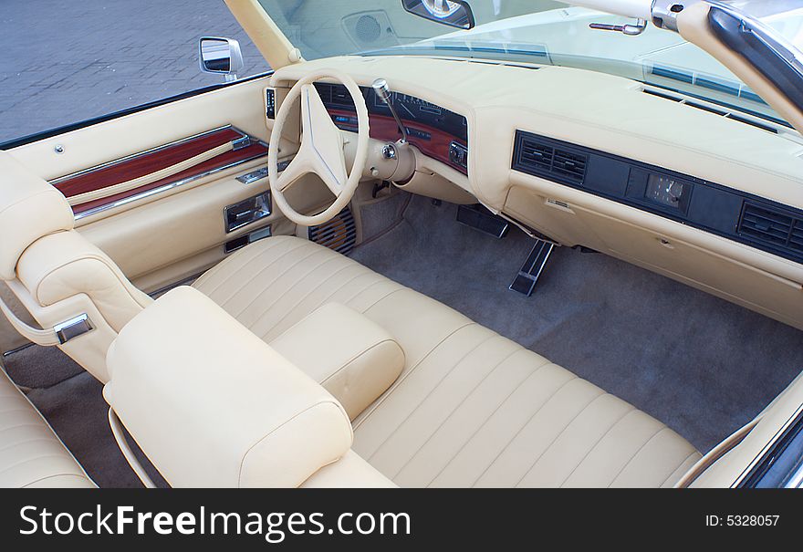 Cabriolet interior