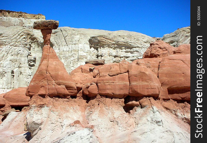 Toads stools vermillion cliffs in national wilderness area, red and white clay formations