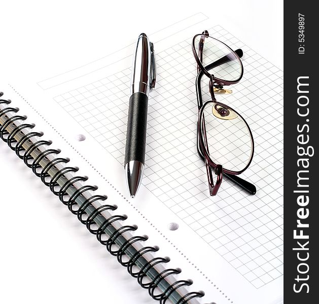 Notepad eyeglasses and pen