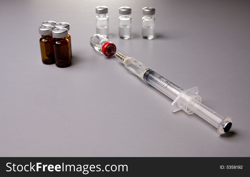 Sterile Medicine Bottles for injectables. Sterile Medicine Bottles for injectables