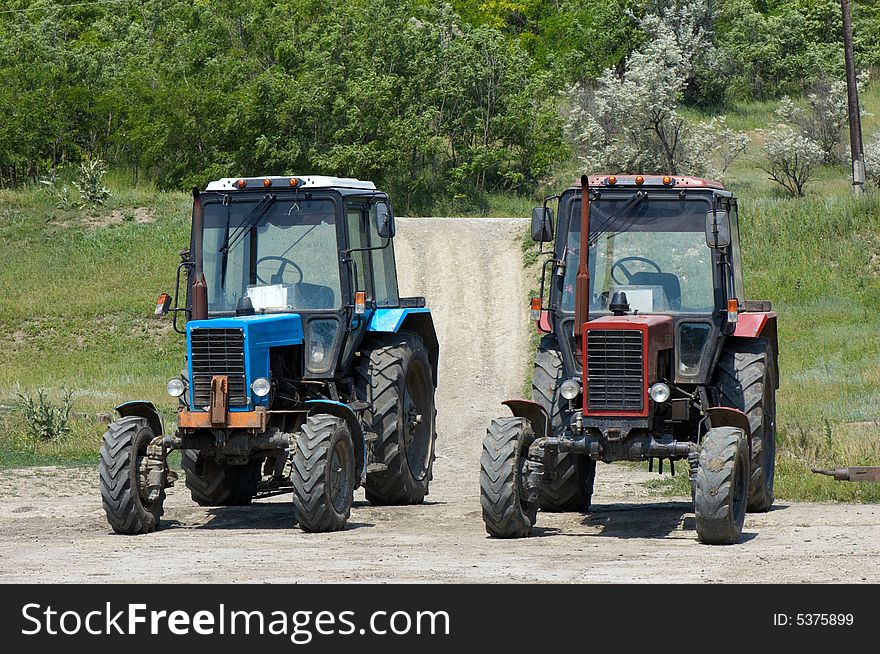 Two Wheeled Tractors
