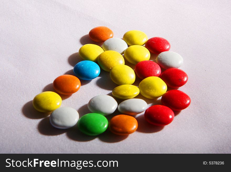 Many colored candies for you