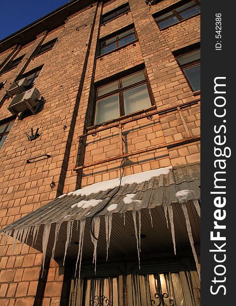 Building Freezed During Winter