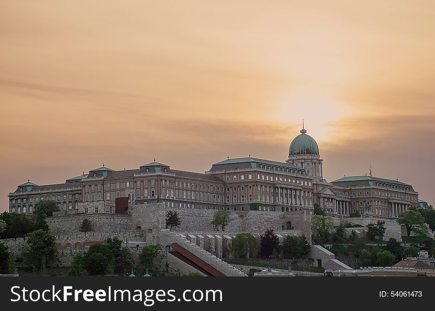 Hungarian Royal Palace at sunset in budapest, hungary. 2015.05.14