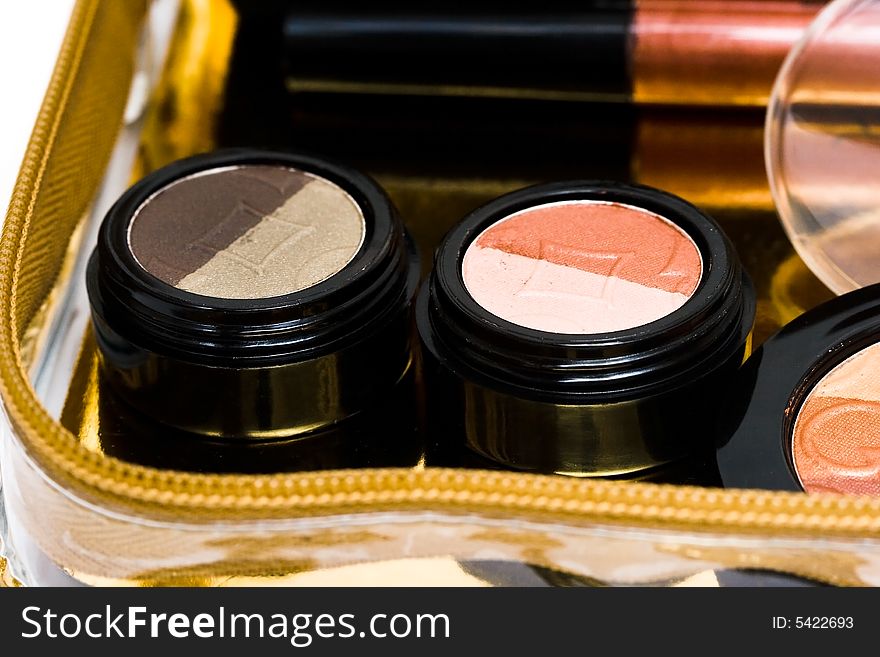 Beautician and bronze set for make-up