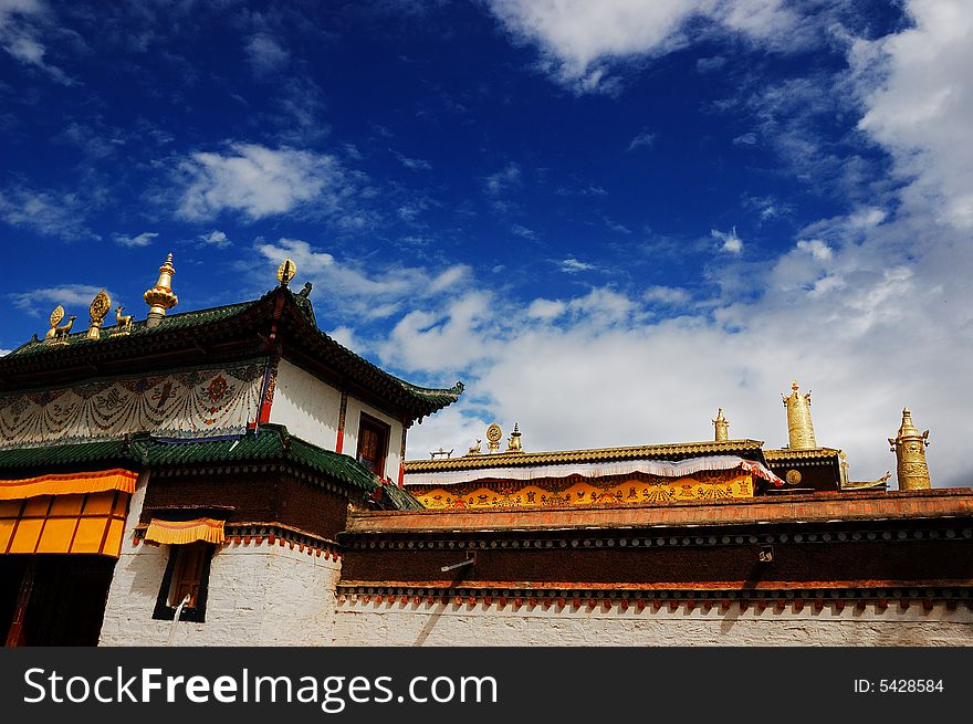 A magnific Tibet religion temple under the sky. A magnific Tibet religion temple under the sky
