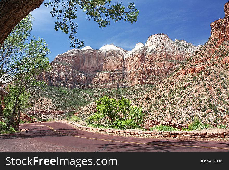 View of mountains in Zion NP, Utah