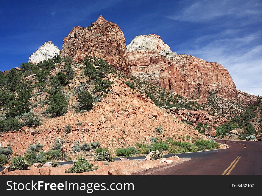 View of mountains in Zion NP, Utah