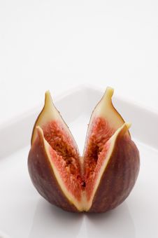 Fresh Fig Fruit On White Plate Stock Photography Fresh Fig Fruit On White Plate Stock Photography