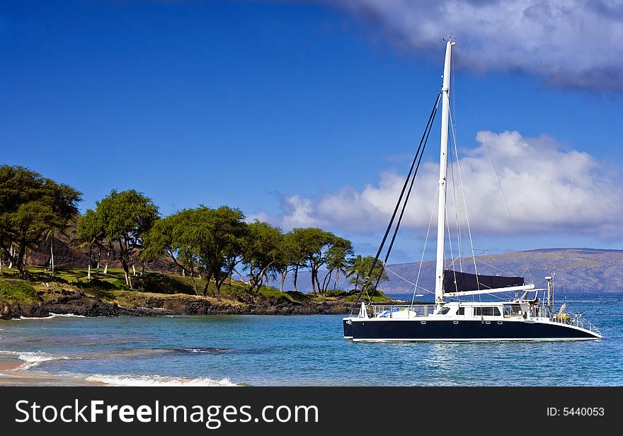 The yacht near cost of Maui