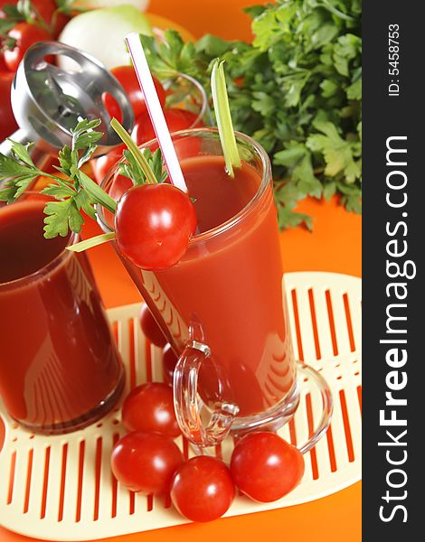 Fresh Tomato Juice