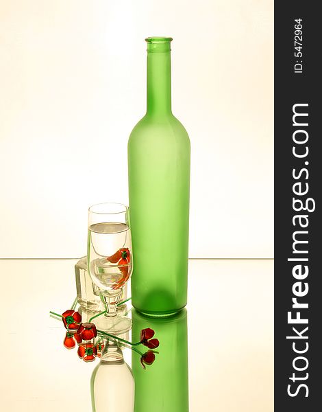 Glass; red; Green; wine glass; Bottle;Green; transparent. Glass; red; Green; wine glass; Bottle;Green; transparent