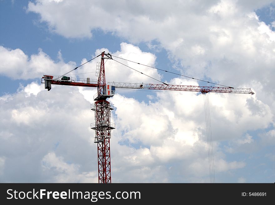 The elevating crane