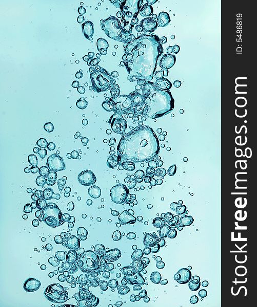 Water blast with bubbles in oceanic color