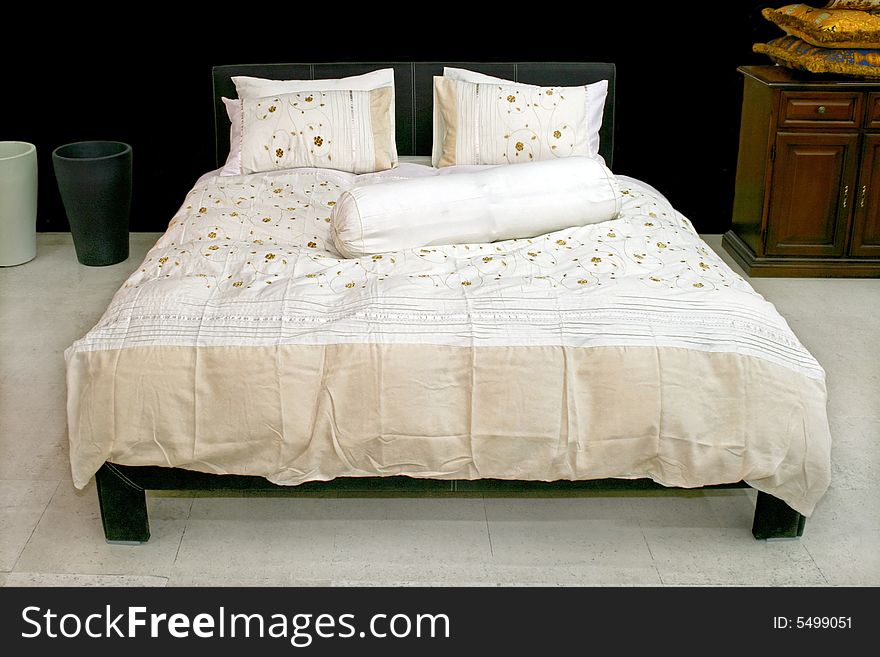 Double Bed