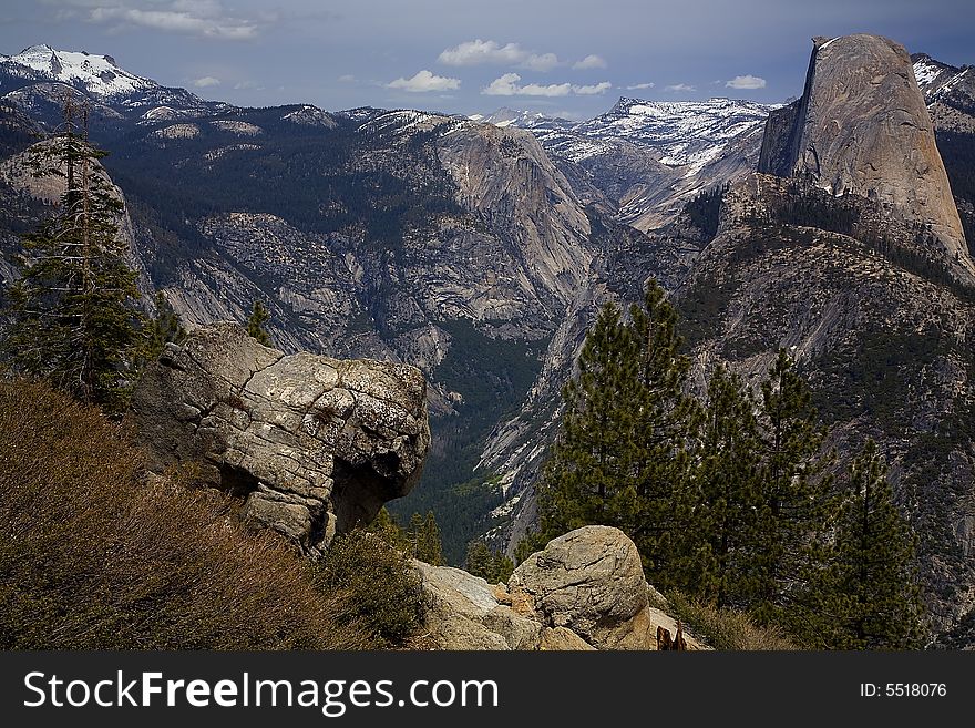 This was a shot of Half Dome taken from an overlook on Glacier Point road. This was a shot of Half Dome taken from an overlook on Glacier Point road.