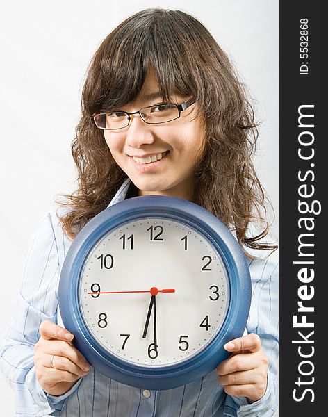 Half past six is the time to ring out which makes a young office lady very happy. Half past six is the time to ring out which makes a young office lady very happy