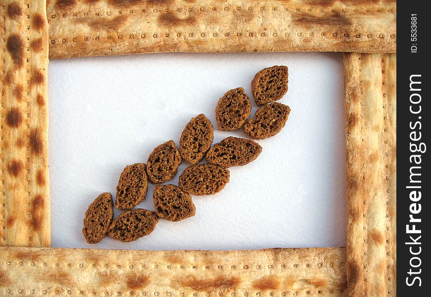 A frame of matzo with crackers