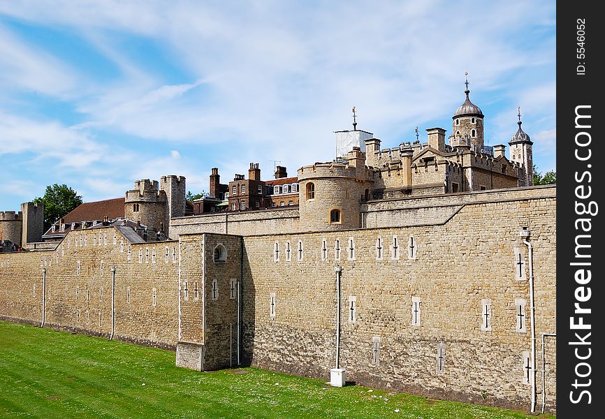 View of the Tower of London with a clear sky background