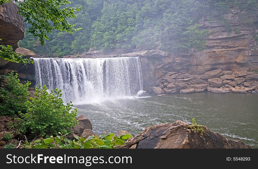 Cumberland falls in cumberland falls park near Corbin, Ky USA