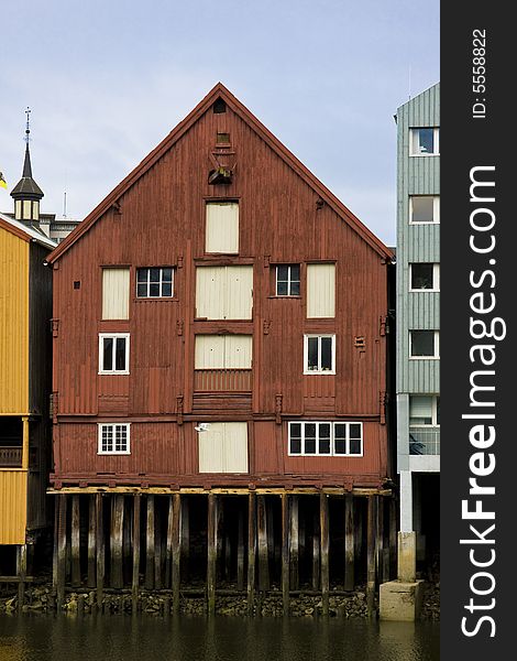 Storehouse on stilts in Trondheim, Bryggene