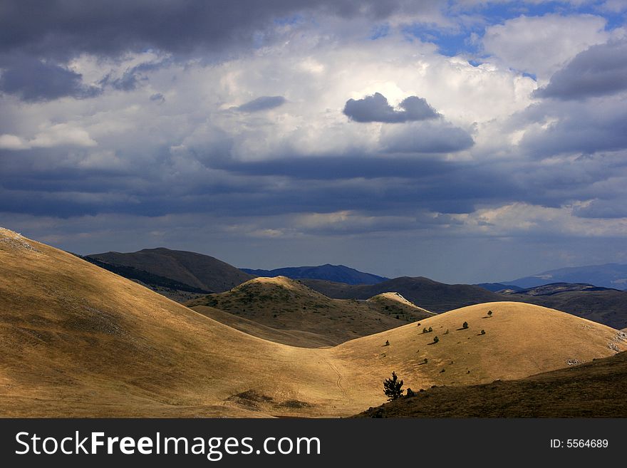 The mountains of abruzzo in Italy. The mountains of abruzzo in Italy