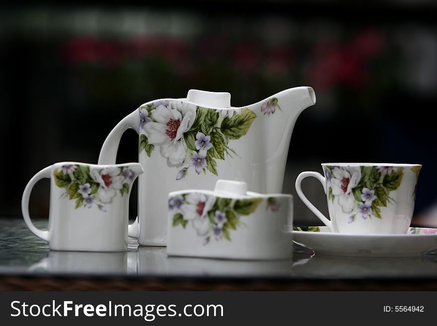 Chinese teapot set on the table